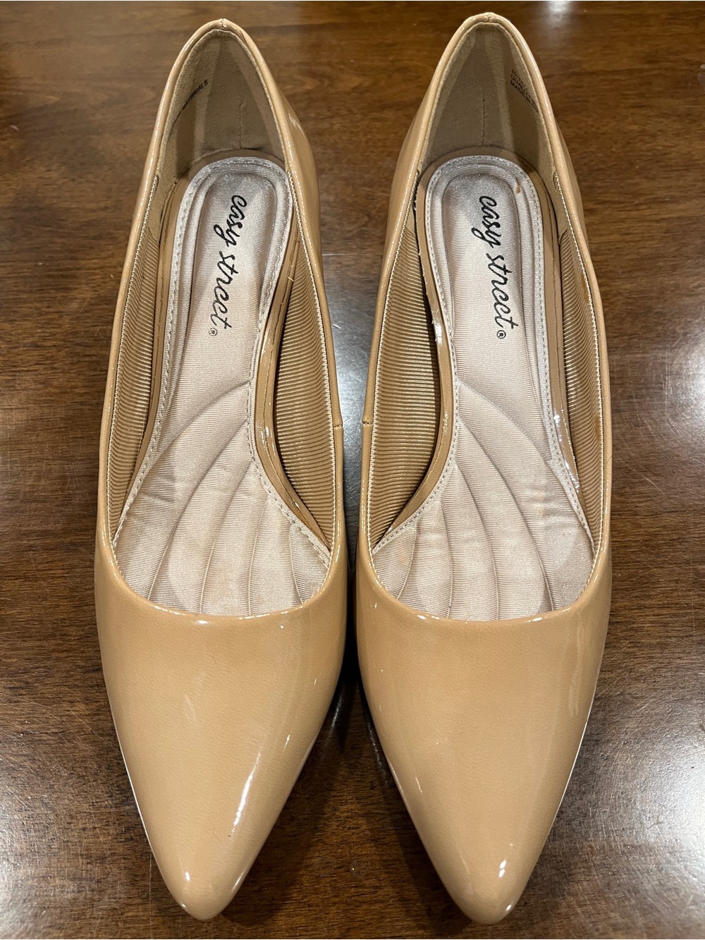 easy street Women's Patent Nude Pointed-Toe Heels